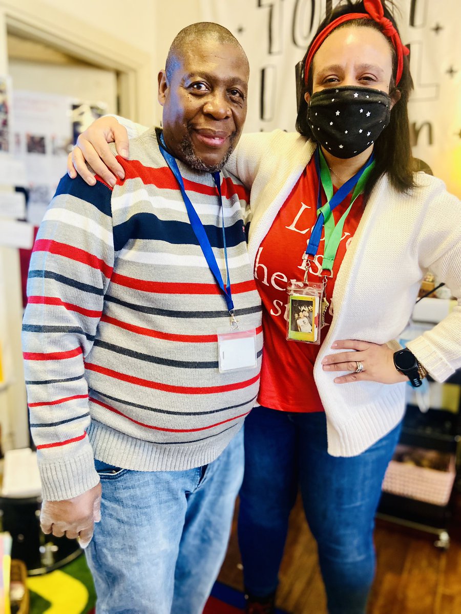 teacher_city's tweet image. Shoutout &amp;amp; #HappyBirthday to Coach Ali and all he has done to help support our @BancroftDE Boys Basketball team this season! Thanks #CoachAli for #ALWAYS showing up and being there for the team! 🏀🙏 #WeAreTheLions 🦁#Bancroft 
#BasketballSeason #FirstYearTeam