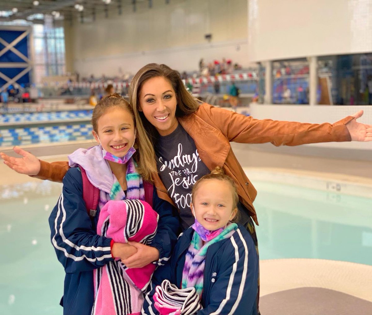 Championship weekend 🏊‍♀️🏅 #finalmeet #swimteam #yearroundswimming #sidekicksforlife