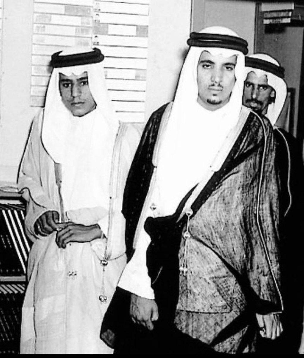 ▪️يارب أجعلهم  ممن يقال لهم هذه  الجنه التي كنتم بها توعدون 🤍🤍#نايف_بن_عبدالعزيز 
#عبدالرحمن_بن_عبدالعزيز 
"رحمهم الله "