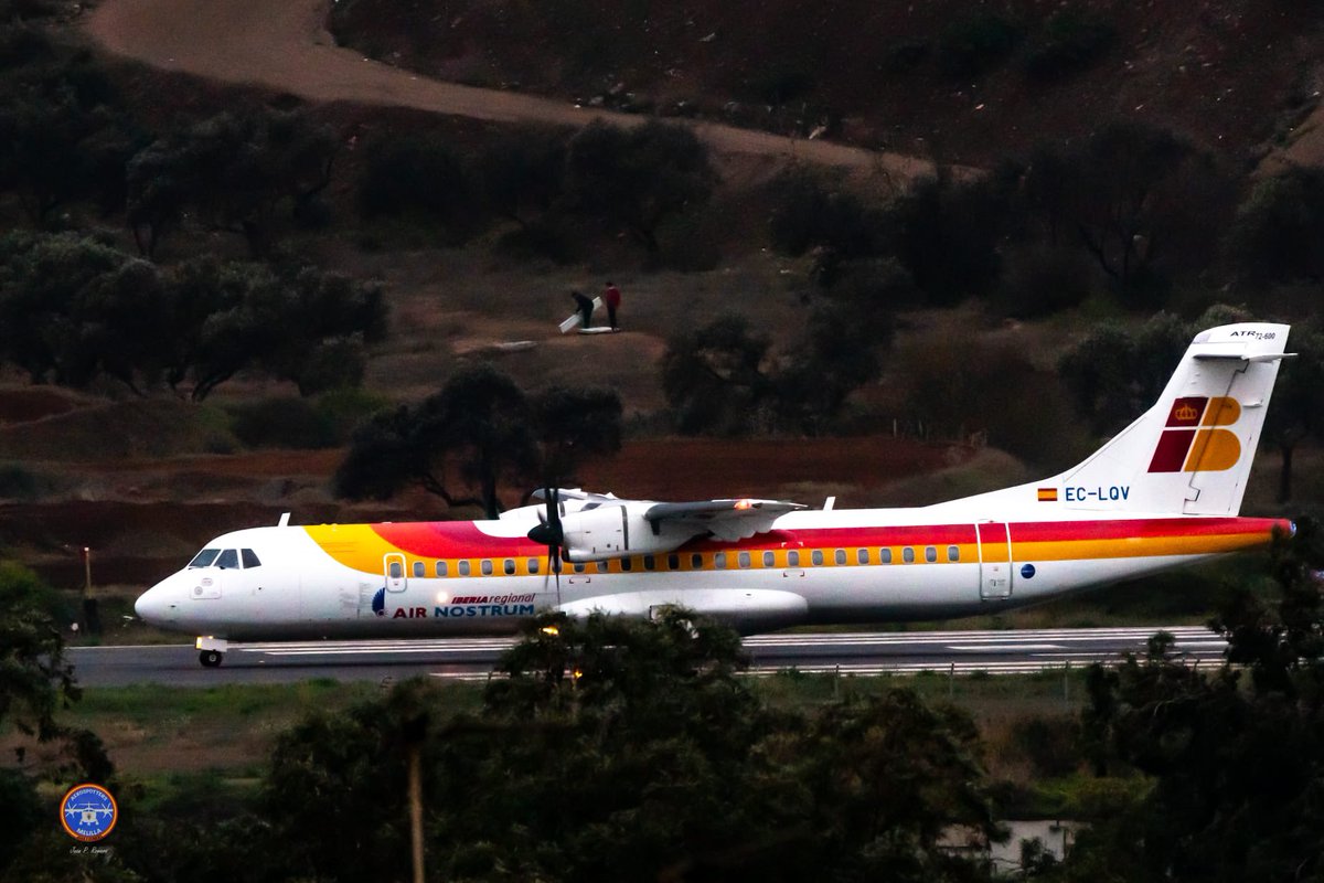 SpottersMelilla's tweet photo. Tras una jornada de desvíos en #MelillaMLN debido a las nubes en cotas bajas y a la neblina, el último vuelo, #IB8294, procedente de #MadridMAD lo consiguió.
Aquí lo vemos aterrizando por la #rwy33
.
.
Fotos📸: Juan P. Romero Bueno
@jmanatol @05derecha @hydra_66 @novedadesaereas https://t.co/hBQzgyjAZA