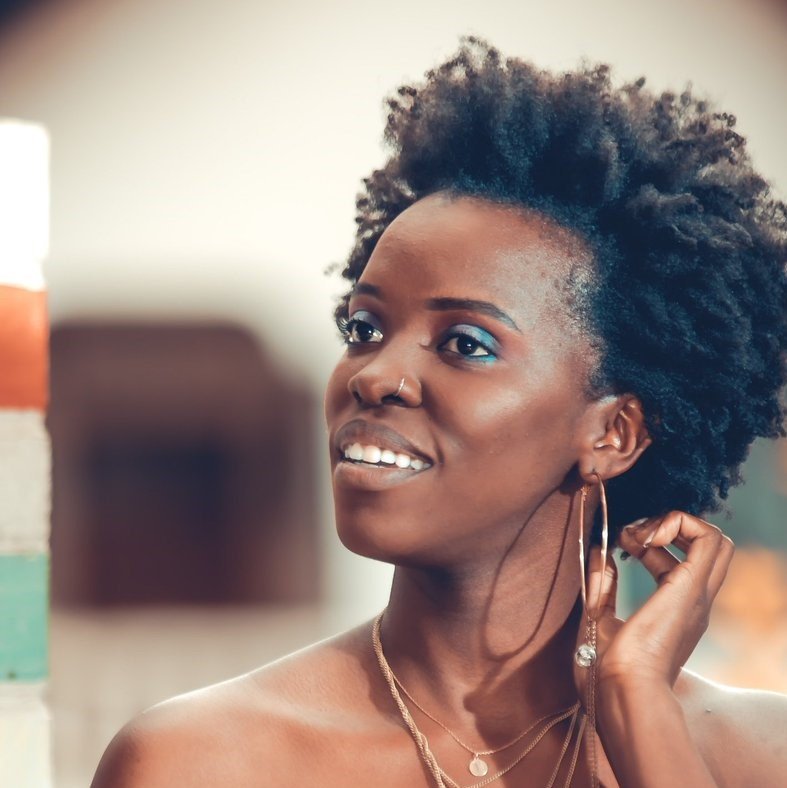 CapitalJazzClub's tweet photo. #NowPlaying, 'Aparo', featuring @LisaOduor, off @TheChangeKato's *The Change Experience*. (2015). The #CapitalJazzClub984, with #JacobAsiyo, &amp; @KaimaMwiti. https://t.co/bgl18GZybv