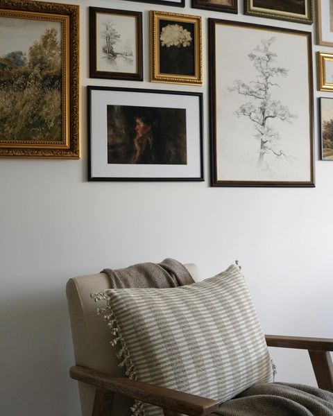 StyleOurHome's tweet photo. Only when we drown out the noise do we truly start to listen. 

A quiet corner to imbue reflection and to re-centre and re-balance amidst tumultuous times. 
.
@av.home
.
#prayforpeace #loveconquersall #selflove #selfcare https://t.co/4tZ55tNuIt