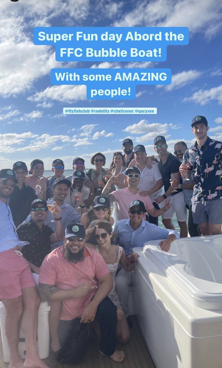 VeteranDP's tweet photo. @Flyfishclub #NFT bubbleboat gathering this weekend was AMAZING. Real founders &amp; a genuine community of professionals sharing an IRL moment. No speculation just a proven track record in hospitality from the @thevcrgroup This was a sample of the future. FFC will be groundbreaking https://t.co/jsSiS0TiGI
