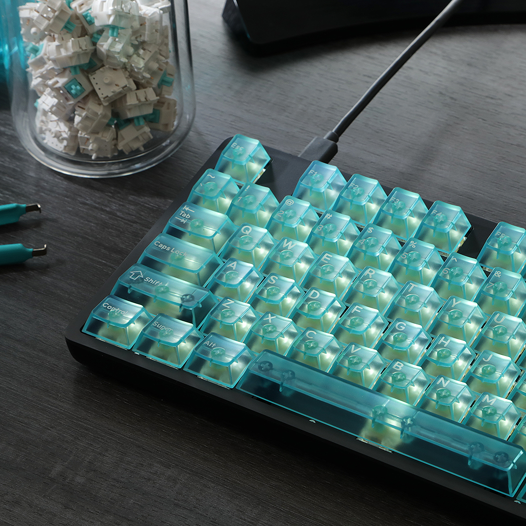 drop's tweet photo. Isn’t it time your keyboard made you smile? Inspired by colorful bottles of mouthwash and see-through electronics from the late 90s, our MiTo-designed Keysterine Keycap Set will make any setup shine. Shop five colorways here: https://t.co/ZGo6SA1Rzm
#mechanicalkeyboards #keycaps https://t.co/e7TJRydQRa