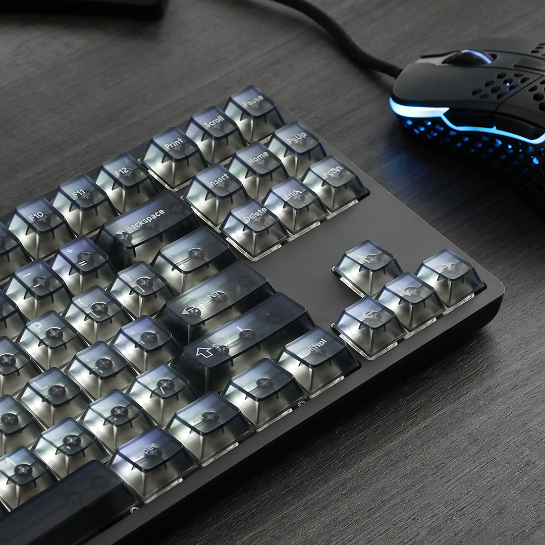 drop's tweet photo. Isn’t it time your keyboard made you smile? Inspired by colorful bottles of mouthwash and see-through electronics from the late 90s, our MiTo-designed Keysterine Keycap Set will make any setup shine. Shop five colorways here: https://t.co/ZGo6SA1Rzm
#mechanicalkeyboards #keycaps https://t.co/e7TJRydQRa