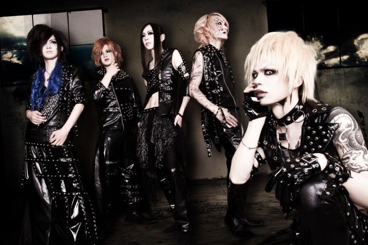 Deviloof. Aisaku deviloof. Deviloof группа. Deviloof. Deviloof группа.