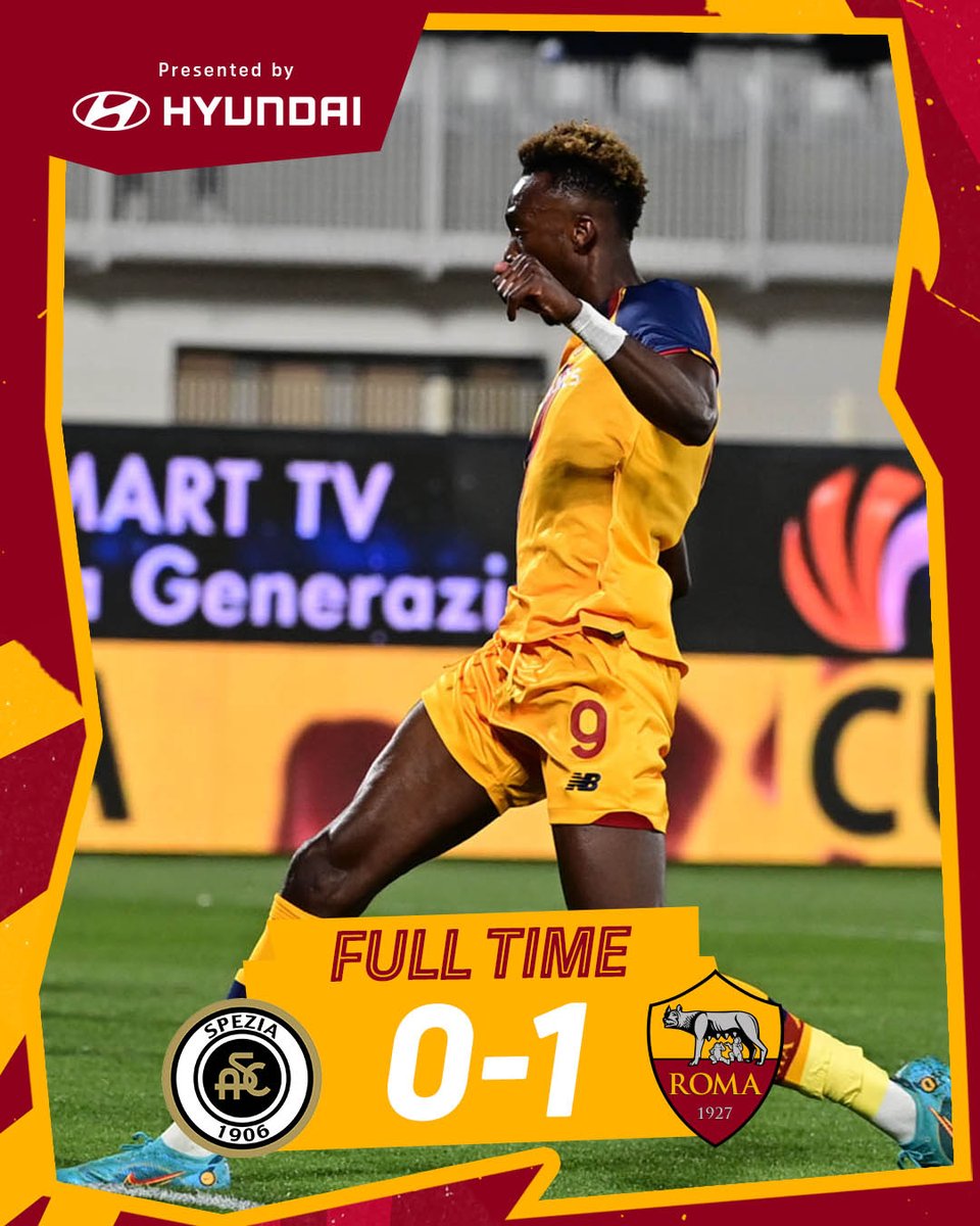 OfficialASRoma's tweet photo. TRIPLICE FISCHIOOOO! 

DAJE ROMA DAJEEEEEEEEEEE! 💛❤️

#SpeziaRoma https://t.co/WQNcI89sKe