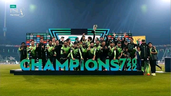 Wukai90's tweet photo. 7 Long Years Waiting for this moment #Winfinal #winpsl @lahoreqalandars Finnaly We The Champs 🔥 https://t.co/Ze7Ky0Y8KF
