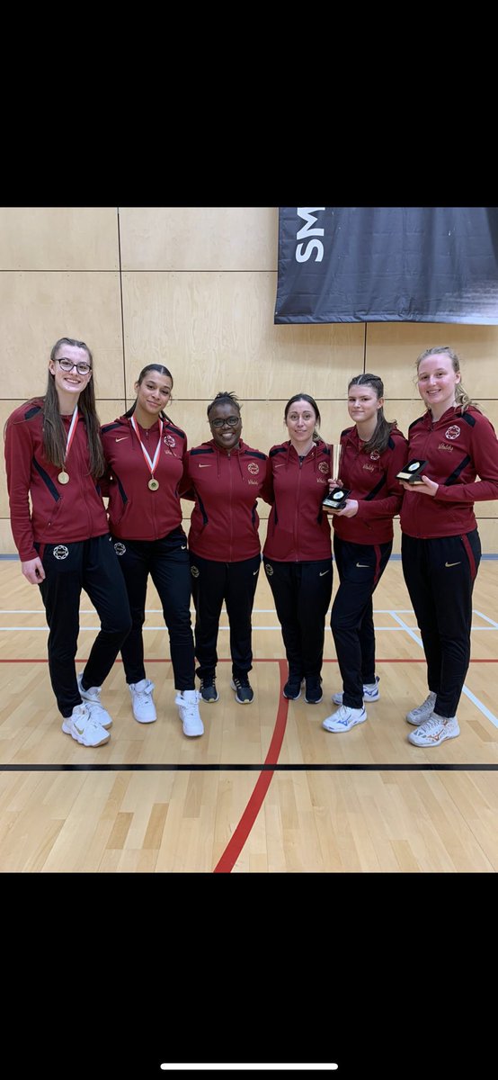 txri_fisher's tweet photo. So honoured to have gotten my first cap with these girls! Was such an amazing experience and proud to wear the red dress 🏴󠁧󠁢󠁥󠁮󠁧󠁿🌹🌹⁦@EnglandNetball⁩ https://t.co/f3TjXWaTXe