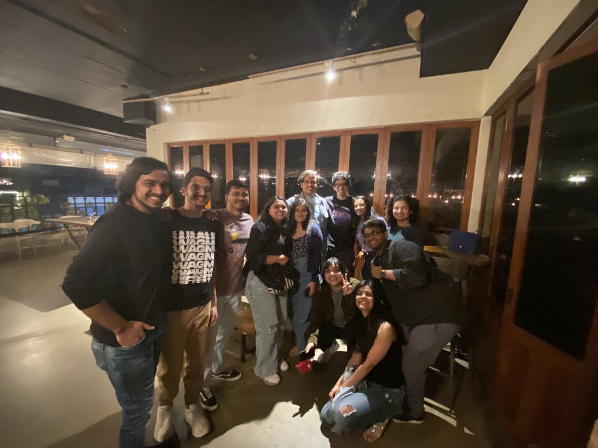 SargamGarg6's tweet photo. It was so nice to meet all these amazing @10kdesigners folks in person. To a super cute meet up🥺 https://t.co/JUTNVMQ2Ox