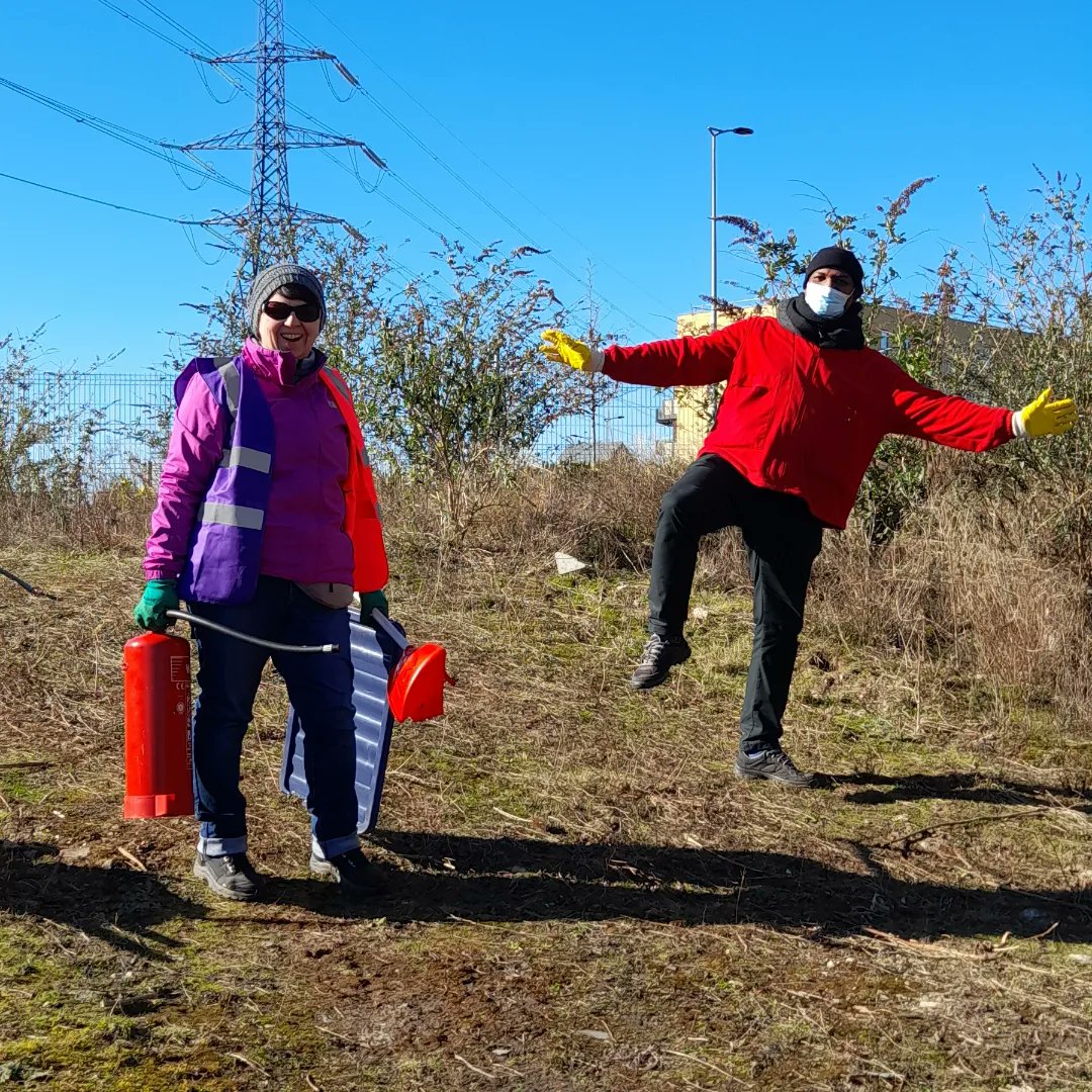 TY @ThamesWardCP for providing staff volunteers today, helping us promote the event &amp; get access.

☕❤ TY also for treating all volunteers to hot drinks at The Wilds at <a href="/barkingriver/">Barking Riverside London</a>. 

🤩Excited to see where the momentum from today leads #RippleNatureReserve