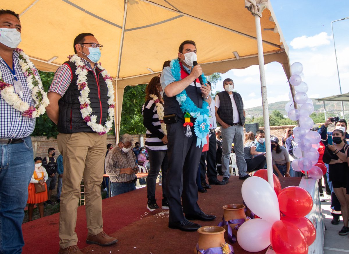 ManfredBolivia's tweet photo. La salud y la educación son pilares fundamentales para el desarrollo; pusimos la piedra fundamental para realizar mejoras en la Unidad Educativa Humberto Portocarrero. Estamos trabajando por el presente y el futuro de #Cochabamba. https://t.co/446S1gzTws