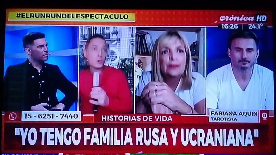 Eliana_Ctes's tweet photo. En el #Runrundelespectaculo una tarotista opinando/vaticinado sobre la invasión rusa a Ucrania...
Telón rápido. No hay remate https://t.co/GdqpCZkK5D