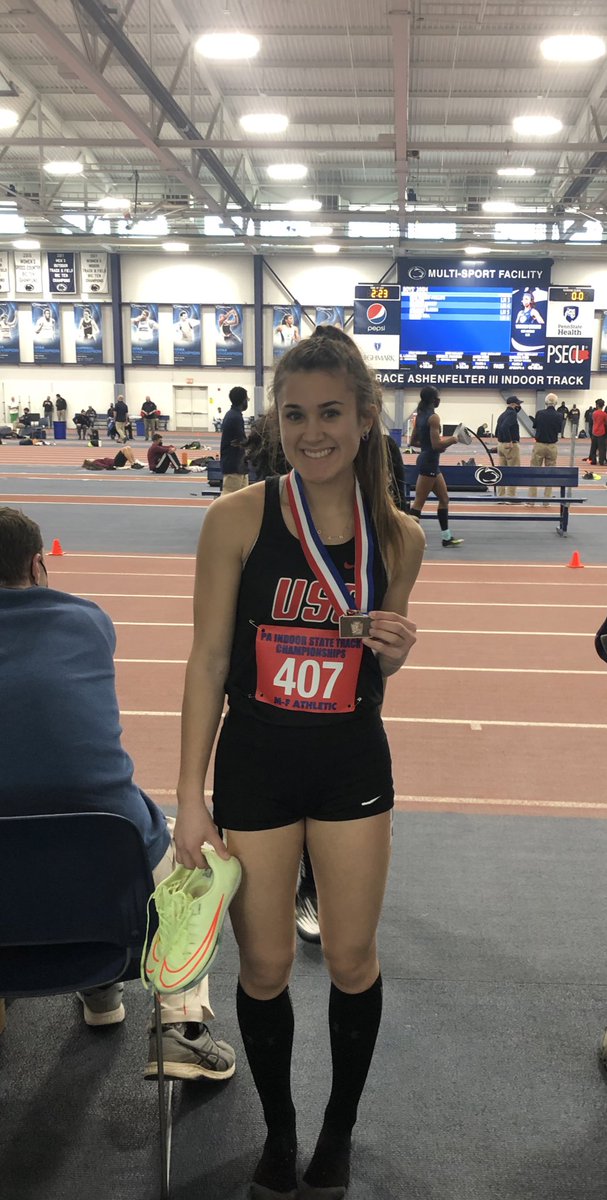 USCTFXC's tweet photo. @daniprunzik tops off a busy day with a 4th place finish and a time of 25.21 in the 200m‼️Great Job Dani‼️ Go Panthers‼️ @USCSchools @SHAlmanacSports https://t.co/m3aulwR9eu