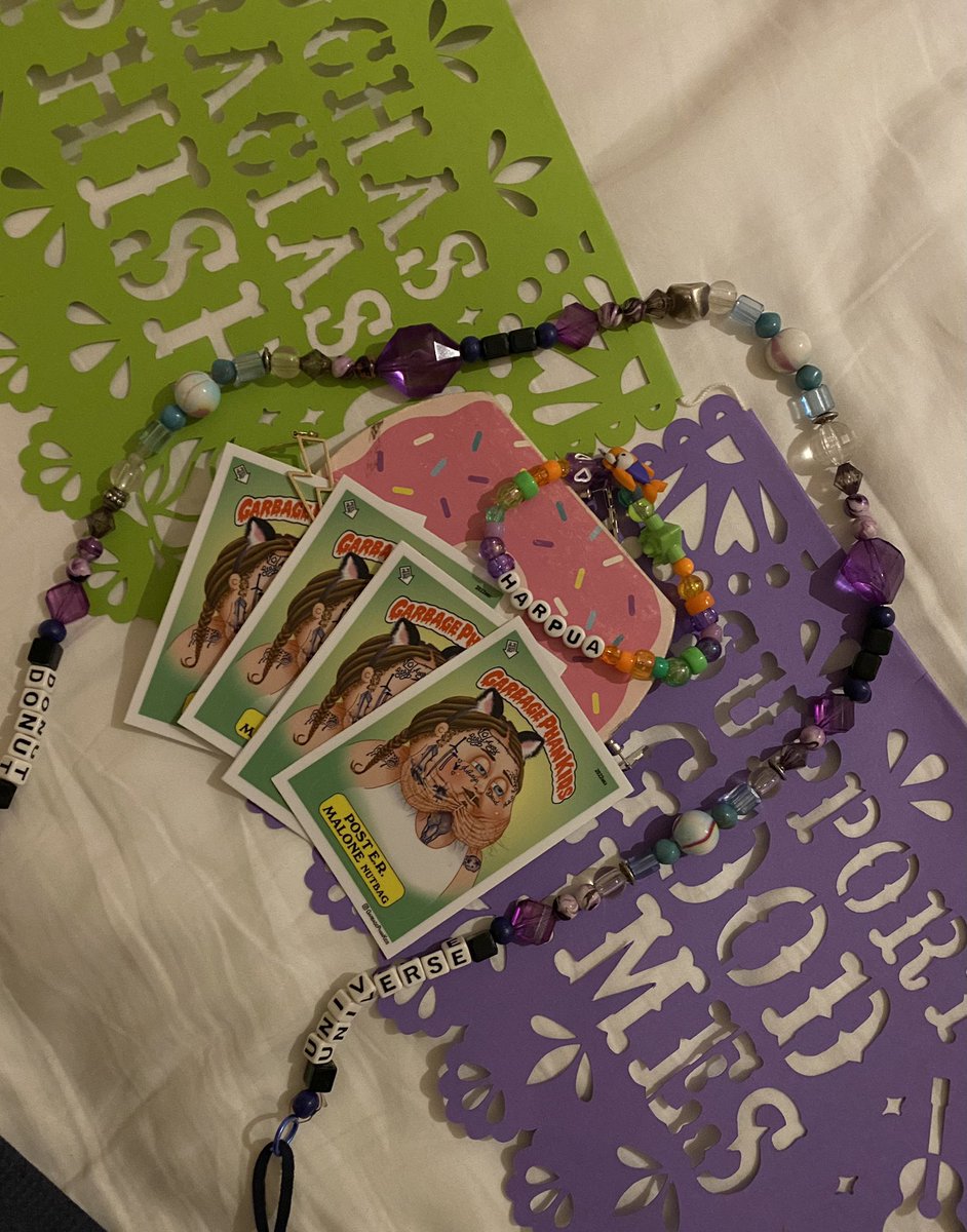 lizzywent2camp's tweet photo. #supportgoodtimes #garbagephankids #phish #theuniverseisadonut https://t.co/Na8uw6wnnf