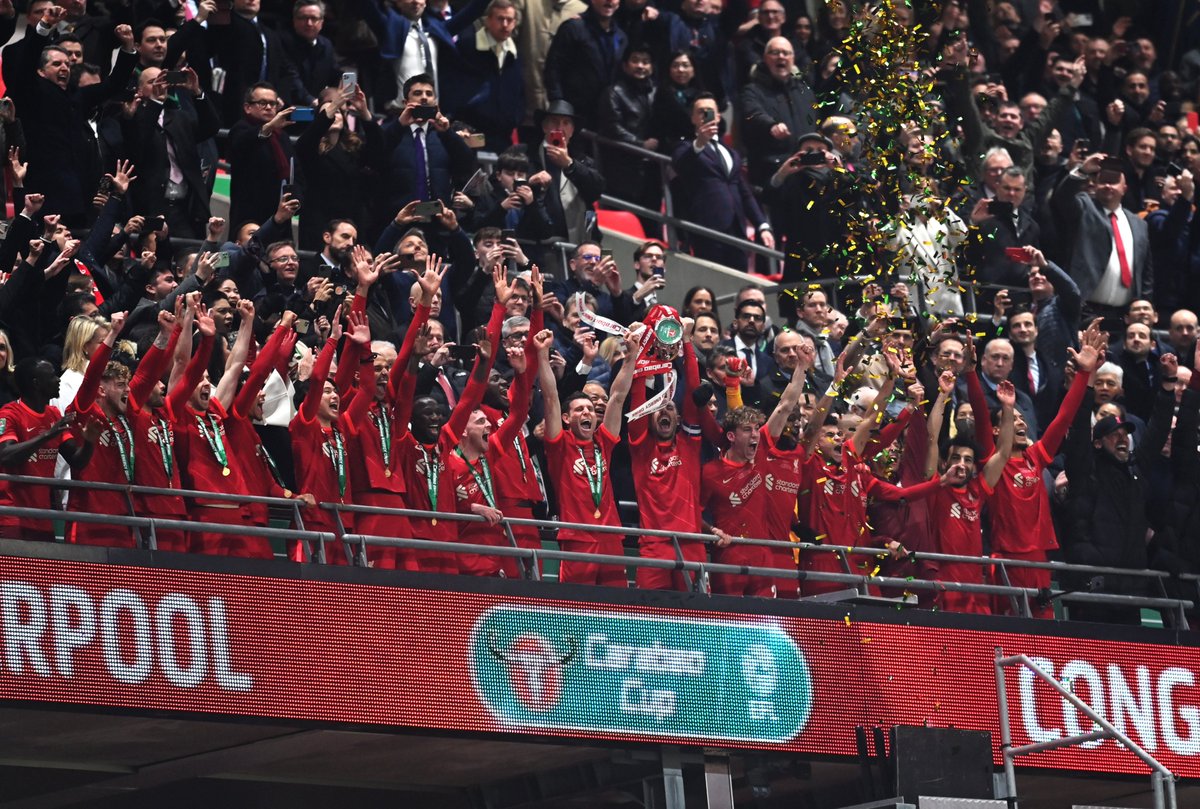 LFCUSA's tweet photo. 🔴 You'll Never Walk Alone 🔴 https://t.co/FxLnUg0N26