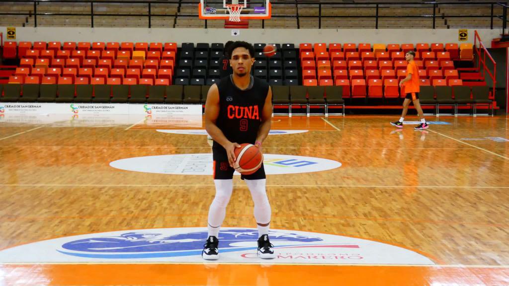 SuperProLLC's tweet photo. #BSN 2019 BSN Draftee Glenn Sanabria 5’11 PG is at @atleticosbsn Training Camp trying to earn a spot for their Season opening night Roster 🔥🏀👌🏻 https://t.co/nGSTXPS1Cv