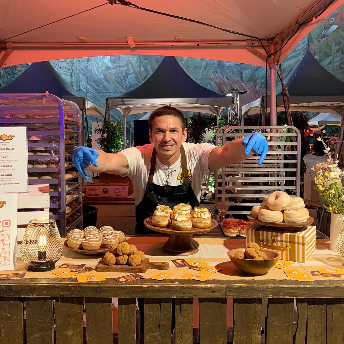 ChefMaxSantiago's tweet photo. HUGE SUCCESS @SOBEWFF 
We had such a great time and got very positive feedback! Thank you so much for to everyone that came out! It was so awesome to see so many of my great chef and foodie friends as well as meeting many new ones! It was an honor to serve you! https://t.co/UuiqdeK5J3