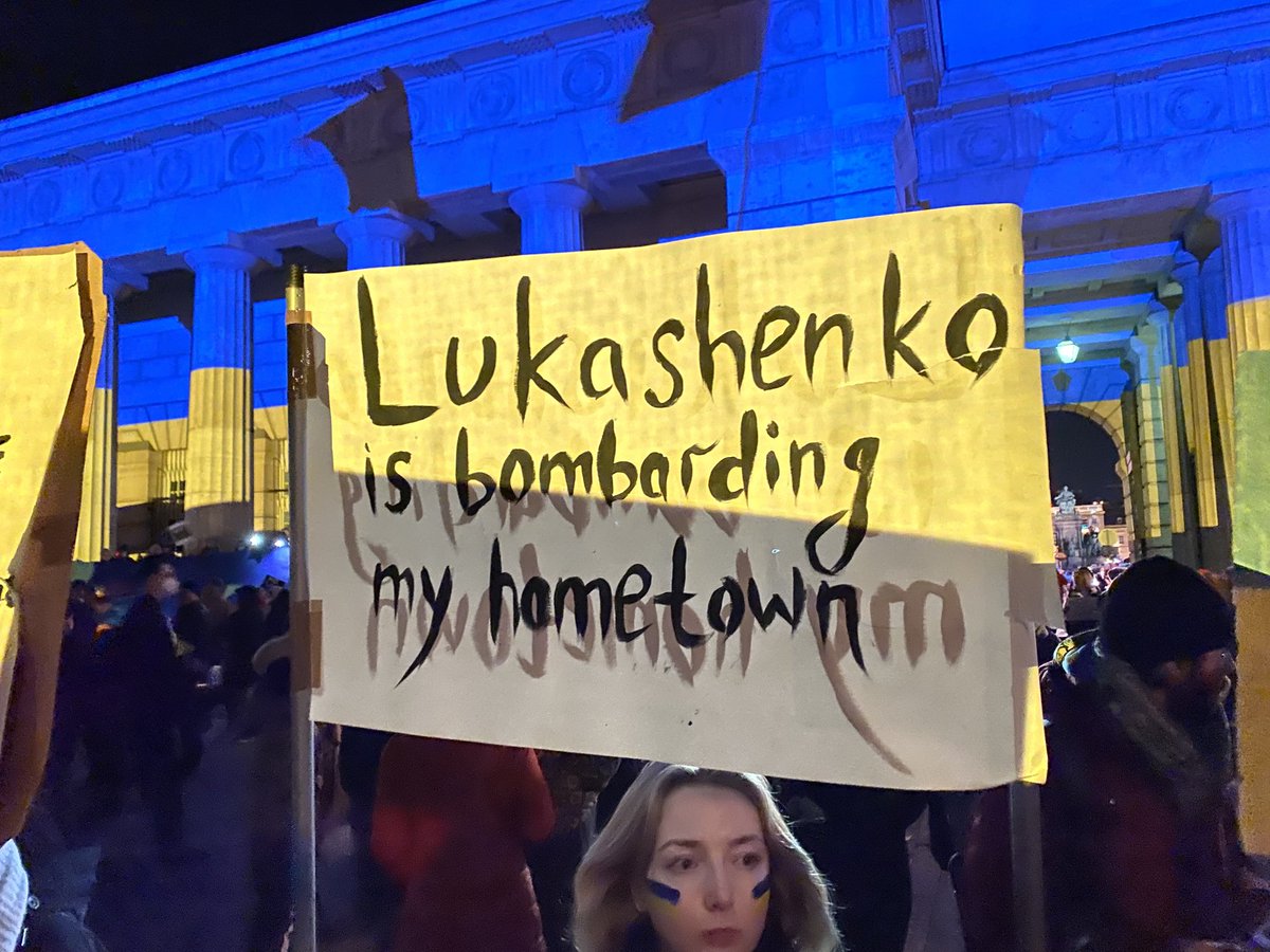 MichelJungwirth's tweet photo. Ukraine-Demo 2 https://t.co/hIiV0Cr7Uf