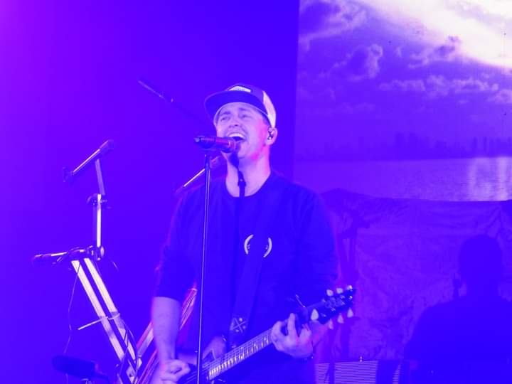 lbtfan2002's tweet image. @adamagee 

#adamagee #StandTogetherTour