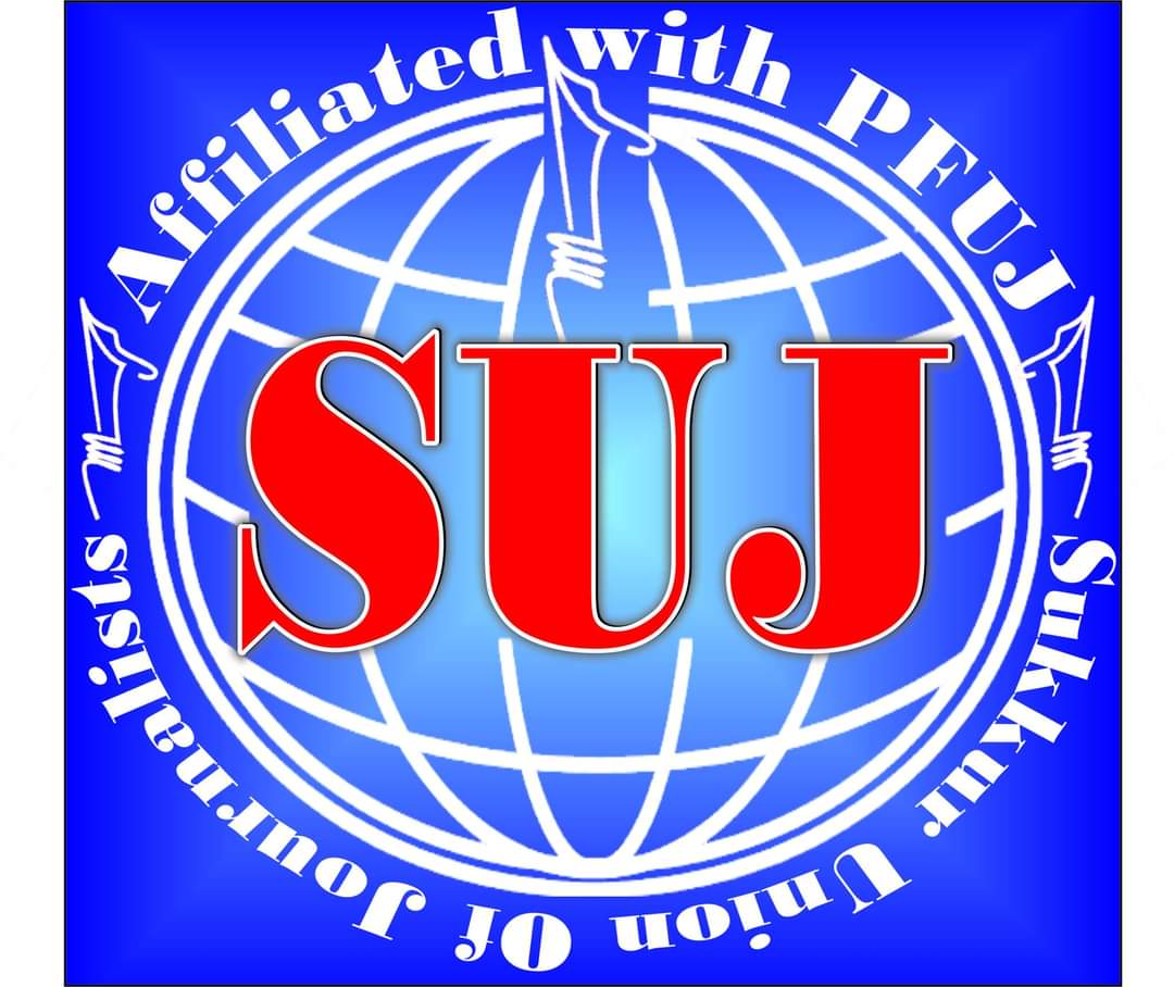 SalimSahto's tweet image. صدارتی آرڈیننس #PECA کےخلاف @OfficialPfuj کی ملک گیر احتجاج و یوم سیاھ کی کال پر28فروری @Sukkuruj کے زیر اہتمام  سکھر پریس کلب سمیت ریجن بھرکے ضلعی و تحصیل پریس کلبز سمیت تمام چھوٹے بڑے شہروں کےپریس کلبز میں احتجاجی مظاہرے کیئے جائیں گے
#SayNoToPECA
@LalaAsadPathan
#PPPLongMarch