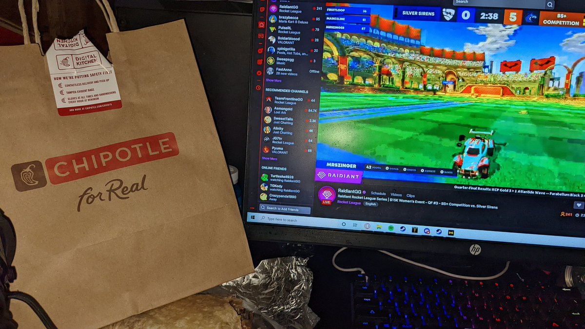 MrMonkey0430's tweet photo. @RaidiantGG ty for the Chipotle code, enjoying RL, and supporting @LemonKiwi_ @herculysee and Gibbs (couldn't find his @) 😂💀 https://t.co/Ua0MaWIBgY