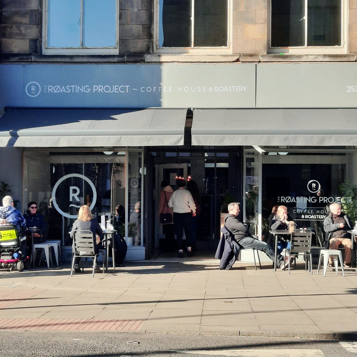 Delicious brunch at The Roasting Project in Burntisland on this beautiful sunny Sunday! More on that soon... #foodwriting #gifted