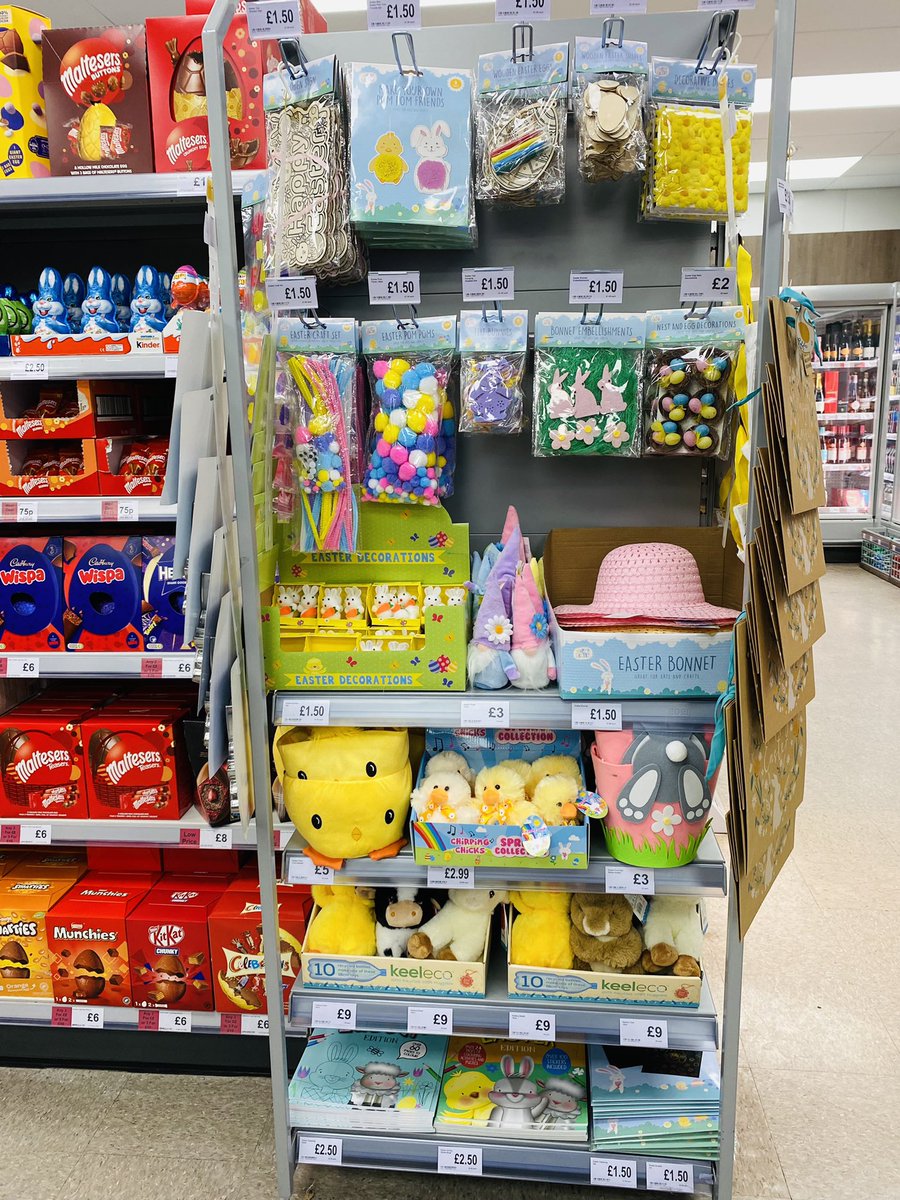 BethD15_'s tweet photo. Refreshed Easter today, there’s a massive variety this year! 🐇🐣🍫😍 #TeamNarb #Easter #choccies #crafts @Becky_2186 @simon_eales @CJWright_85 @mycoopfood https://t.co/aCsIaKlkHa