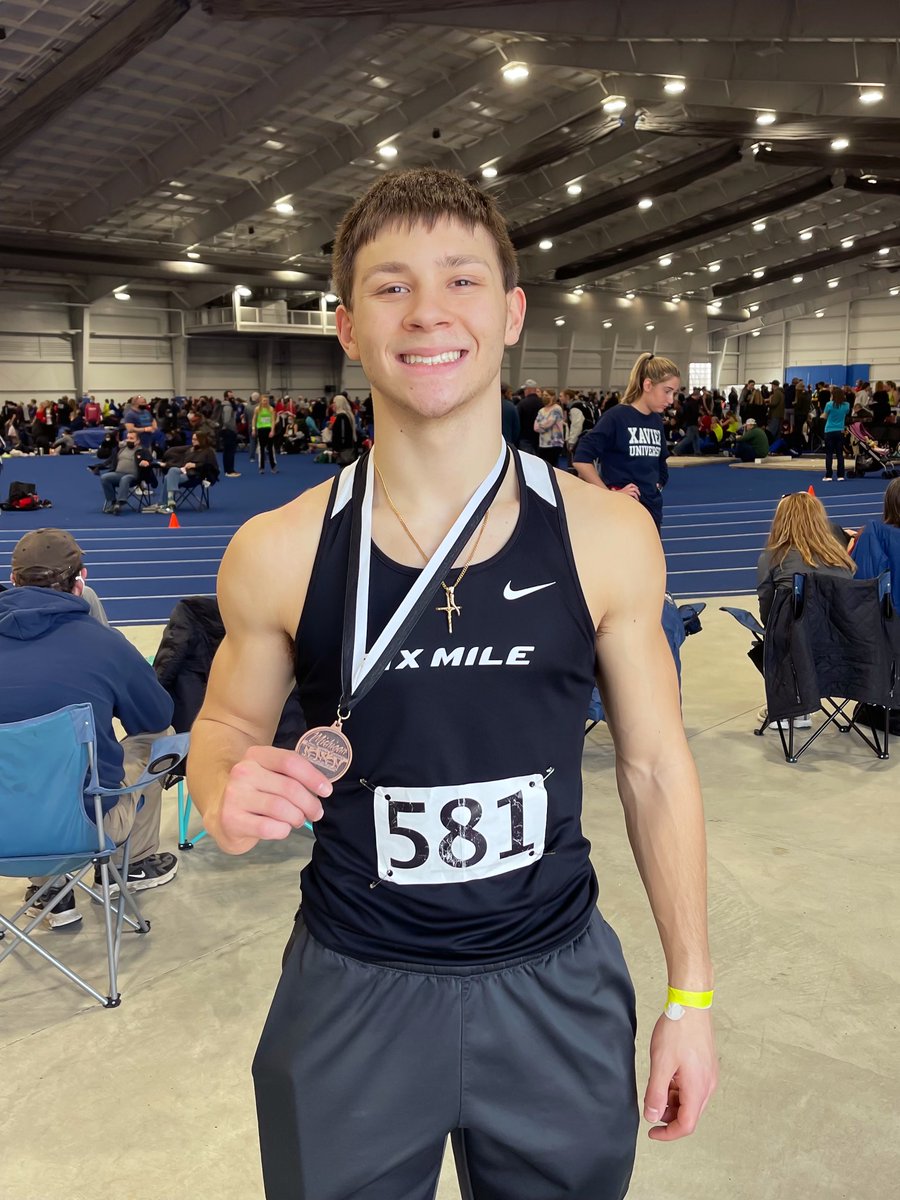 MITS Indoor State Championship- 6th place finish in the 60m dash and set a new pr of 6.96!