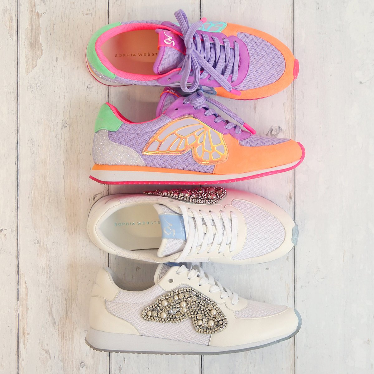 SOPHIAWEBSTER's tweet image. There is a silhouette and colourway for everyone in our sneaker collection 👟So whatever your style, you&apos;ll find one you love 🦋

Shop our sneaker collection here: bit.ly/3sa3BzV

#SophiaWebster #SophiaWebsterButterfly #SophiaWebsterWing #SophiaWebsterChiara