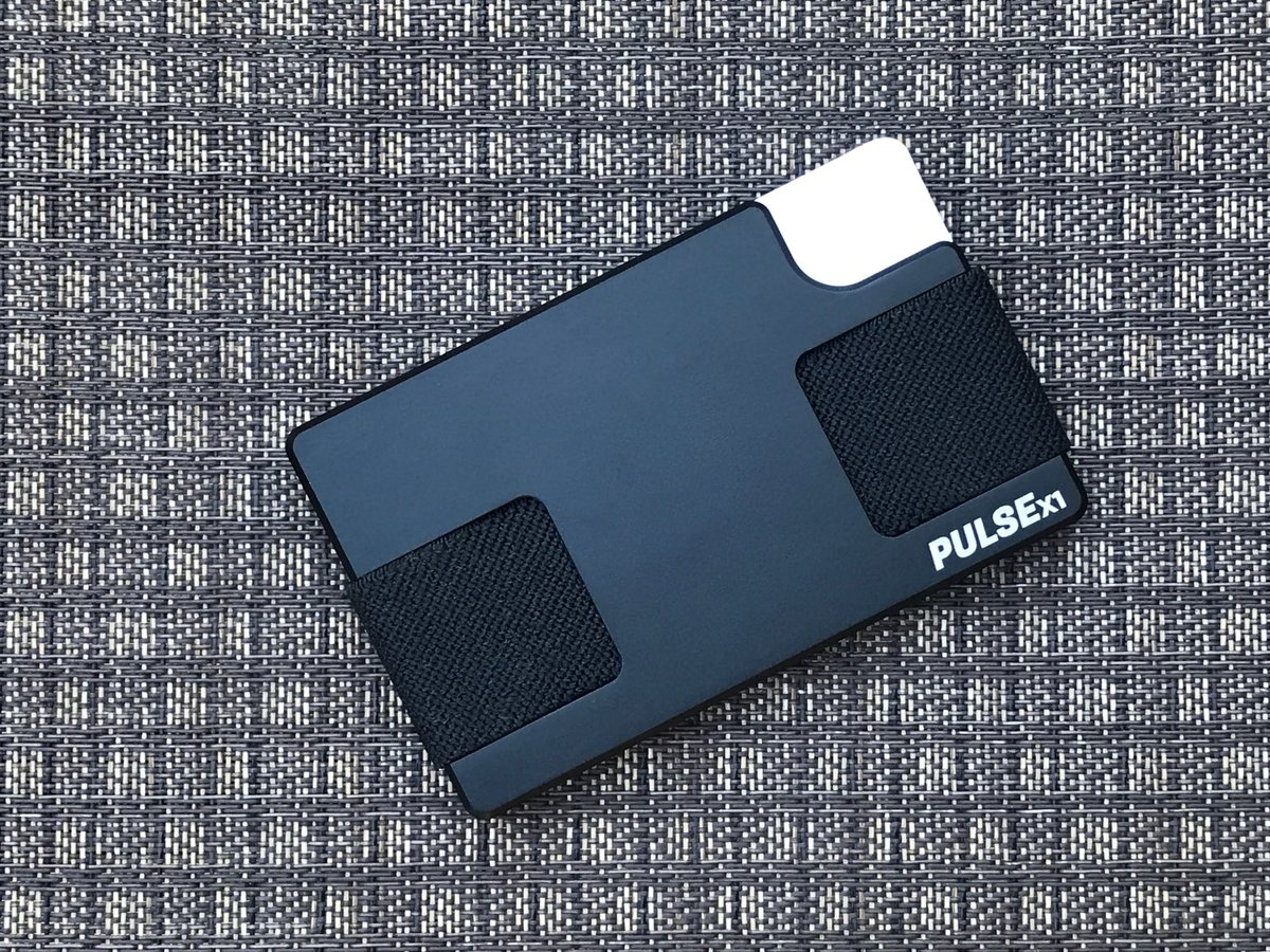 GearInfusion's tweet photo. Keep your information secure by surrounding your credit cards with metal. Not today hackers! #Indiegogo #PulseX1 #GearInfusion https://t.co/gnDfzbPaA2 https://t.co/av8bc1c9Nw