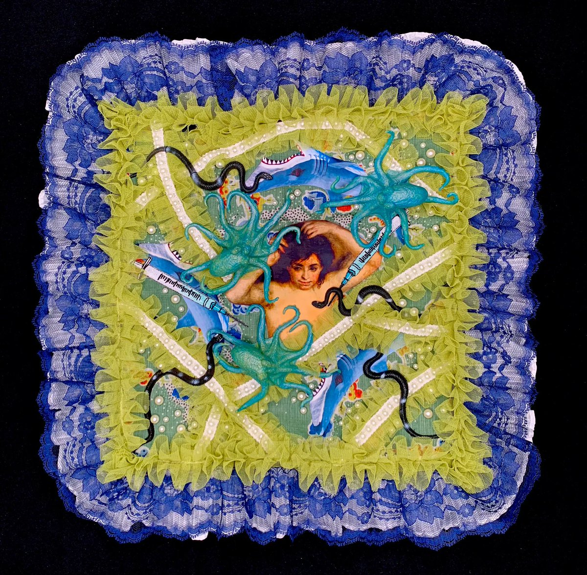 BowlesJohnson's tweet photo. It Always Bubbles Up (Flotsam and Jetsam), 2021, mixed media assemblage, 18 x 18 x 2 inches
Published in
East by Northeast Literary Magazine, Issue 2, Winter/Spring 2021, Schuylerville, NY. #fiberart #fiberartist #fiber #fiberartistsofinstagram #collage #collageart #assemblage https://t.co/vfW3HLaB1q