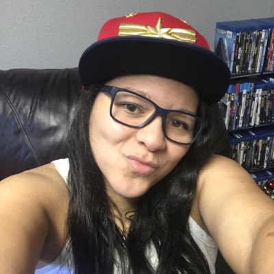cp3fan1016's tweet photo. #NewProfilePic #captainmarvel #superherogear 😁💃🏽 https://t.co/Nkmrgt4BB4