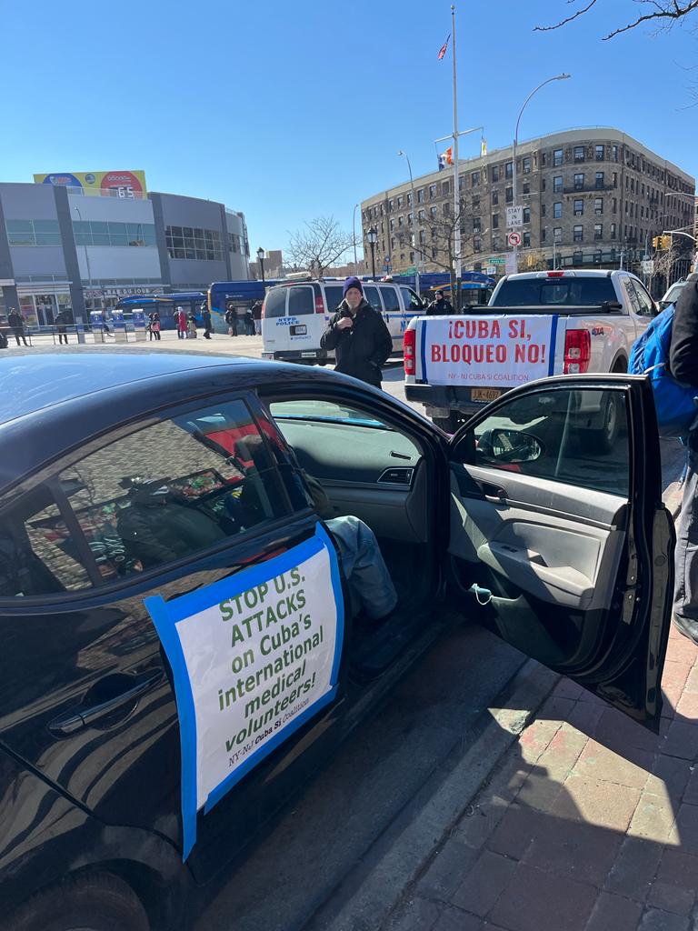 CUBAONU's tweet photo. For #Cuba and against the blockade.
Happening now in Bronx, #NYC.
#UnblockCuba https://t.co/dQJmcal1GE