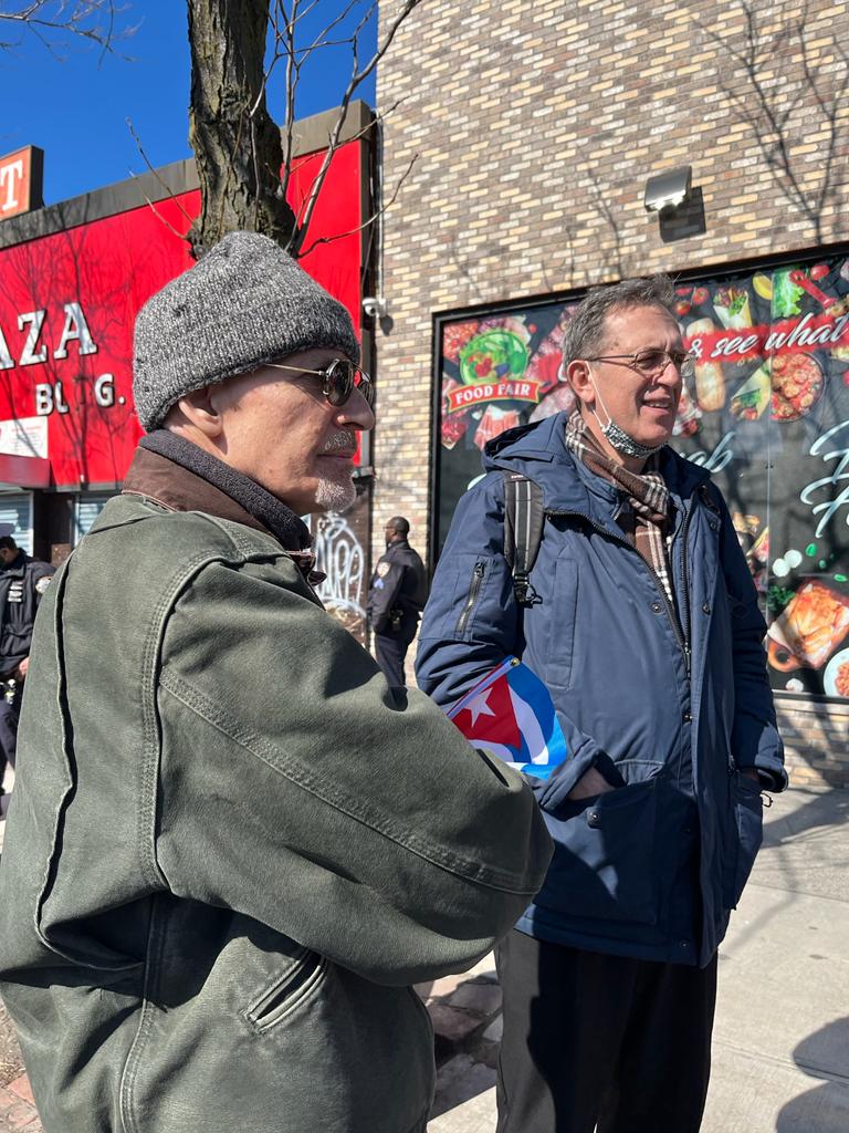 CUBAONU's tweet photo. For #Cuba and against the blockade.
Happening now in Bronx, #NYC.
#UnblockCuba https://t.co/dQJmcal1GE