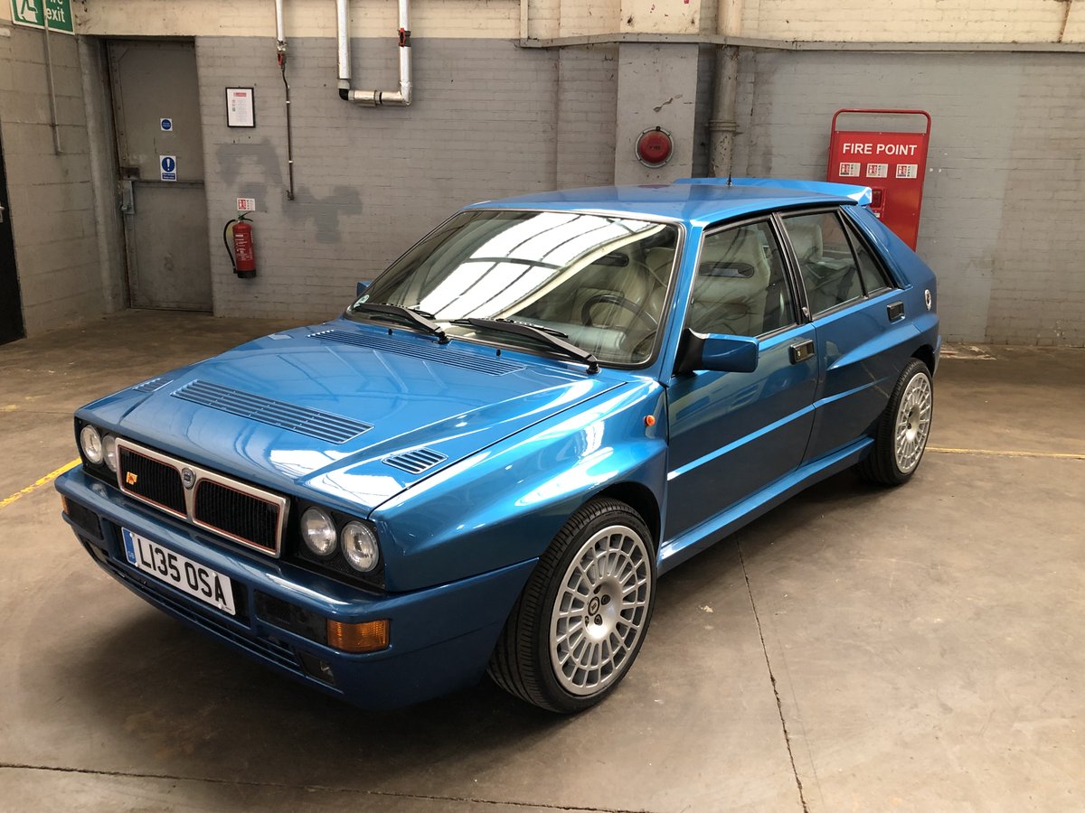 aohereng's tweet photo. Awesome colour of this #Lancia #delta #intergrale @WeAreScramblers @BicesterH #aohe #aohecompetitionsdept https://t.co/ljiFbneDeP