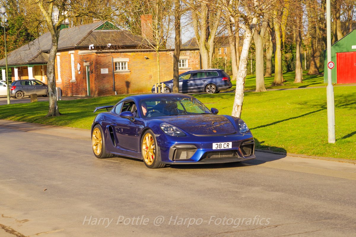 harry_pottle's tweet photo. Bicester Heritage on a Sunny Winters morning @BicesterH https://t.co/mw910BlSg4