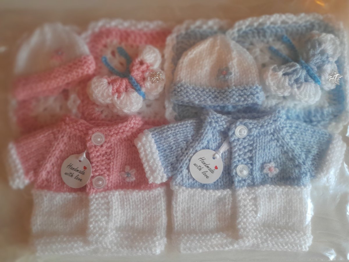 Hand Made With Love and Making Memories CIC tweet media