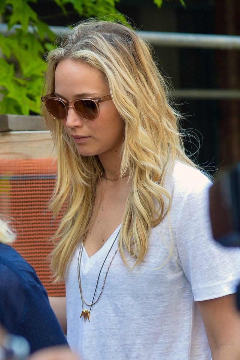 JenLawrence_BR's tweet photo. Jennifer Lawrence por Nova York em 2015. https://t.co/mrYSFWHclB