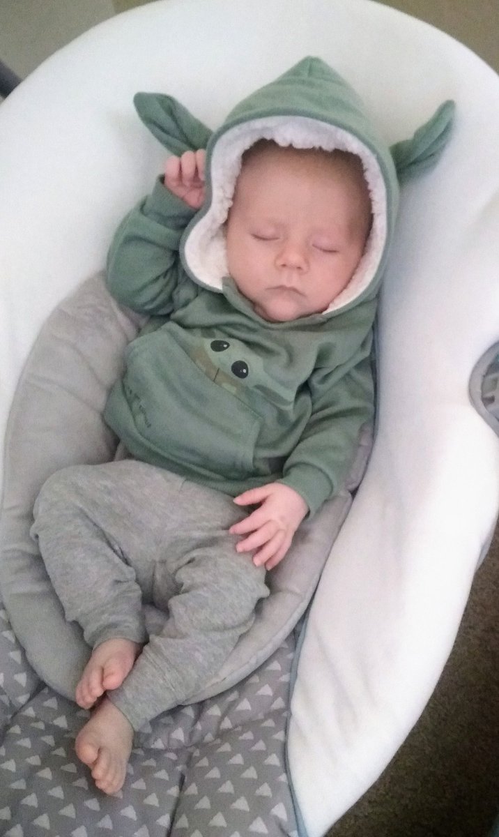 MrsHollyHall's tweet photo. Baby Henry 11 weeks old . So worth the wait ❤️ https://t.co/ORzZqwzBAs