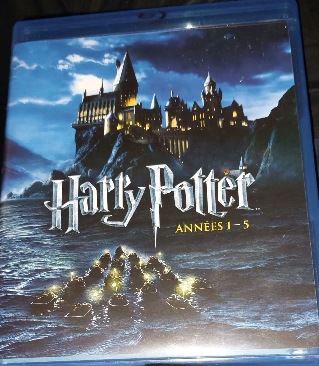 olivierkevin3's tweet photo. Moment #cinéma 📽 en #BluRay 📀
#JeRegarde :
#HarryPotterEtLOrdreDuPhénix (2007)
Film de #DavidYates
Avec #DanielRadclife, #EmmaWatson, #AlanRickman,... https://t.co/LiEvjLsYat