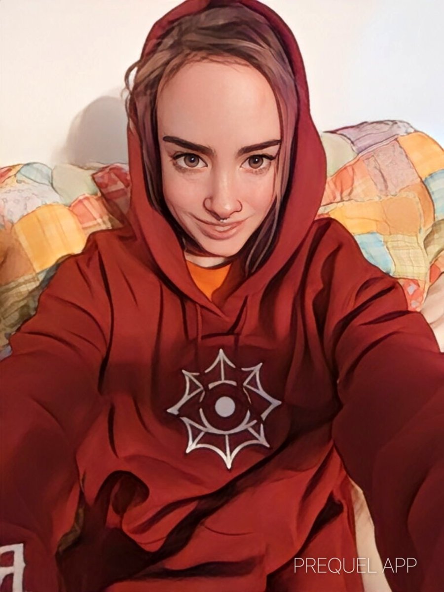 TrinityKatze's tweet photo. Love this hoodie thank you to a friend. It's so soft! @RedWebPod @RoosterTeeth @TheRTStore #redweb #roosterteeth https://t.co/0jLh2qQ2fp