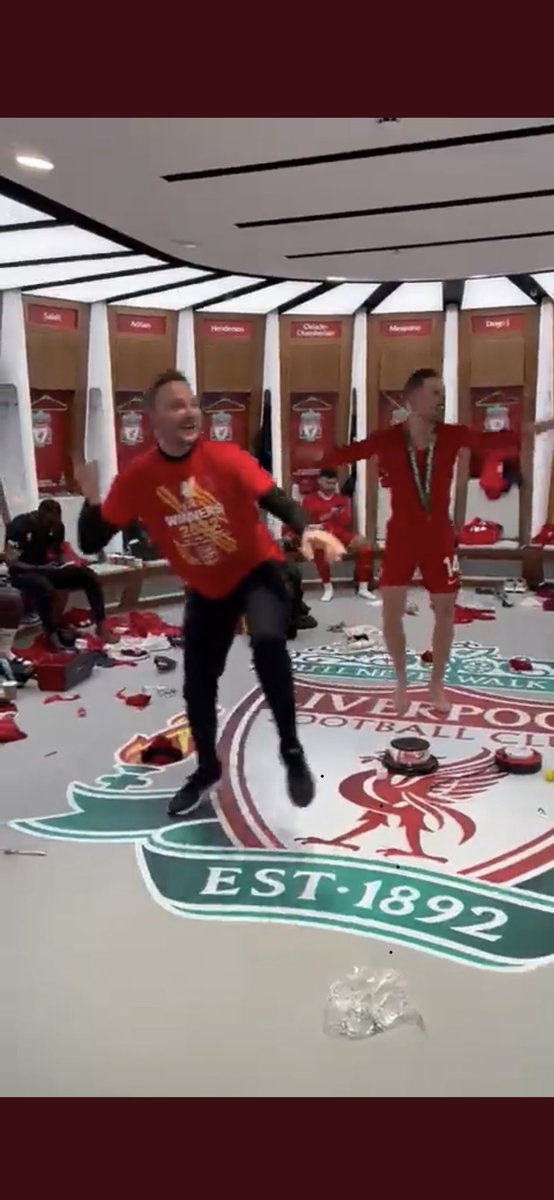 Gtichop's tweet photo. @TheRedmenTV Pep got to one hell of a shuffle on him 😂#onpoint https://t.co/FDdN1t3kw0