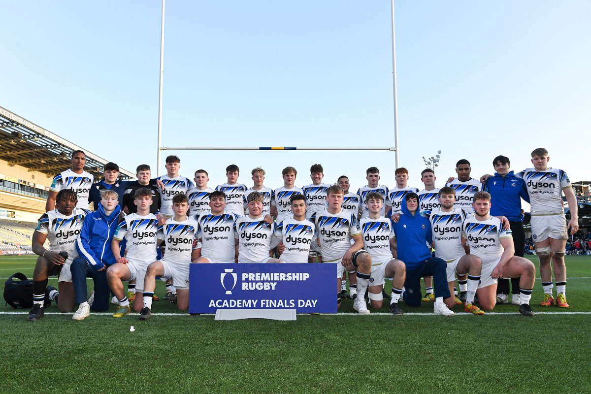 BathRugby's tweet photo. Our U18s won their Finals Day match against Newcastle Falcons at Sixways 💪

The lads ran out 38-19 winners to finish 7th overall.

Well done chaps! 💙 https://t.co/RjSosFTNCi