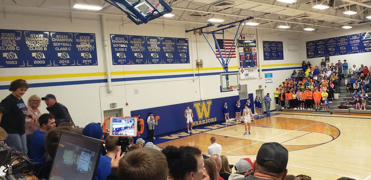 and_gyms's tweet photo. Name a more intimidating gym to walk into with all those Championship Banners taunting you. Wahoo High School, home of the Warriors. @WahooGirlsBBall @wahoopublic @WHSBlueCrue https://t.co/6qFA2zknXz
