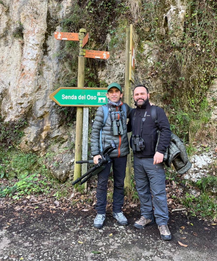 carlosmapalina's tweet photo. En momentos tan difíciles y tristes, las naturaleza, las aves y los amigos son un bálsamo de amor y alegría. + #Pajareo - #Guerra. Para la #vida todo, para la #guerra nada.                           #gobirding #fortheloveofnature https://t.co/kTN9i6GdTP