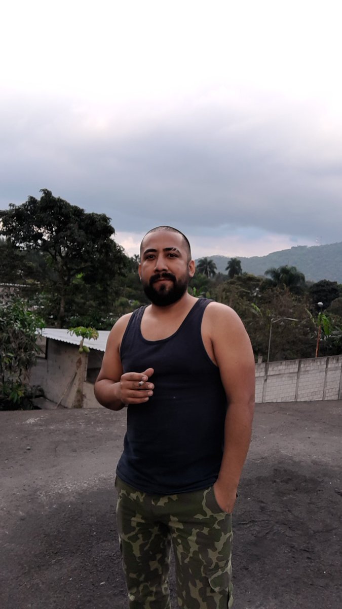 ELCHAKALITO420's tweet photo. Tu macho 😈 https://t.co/xegytJjs3B