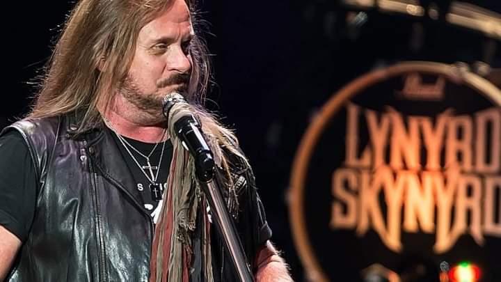 Happy Birthday to legendary musician Johnny Van Zant! 