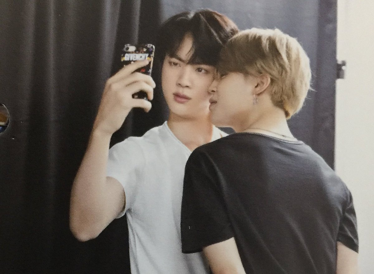 бтс отношения. бтс отношения. бтс обнимашки. джин чимин чонгук тэхен. корейские пары обнимаются.
