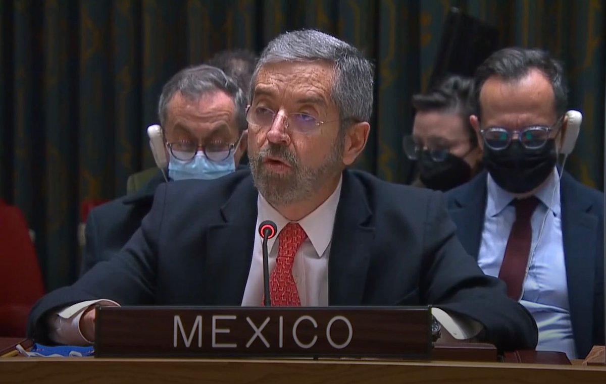 El Consejo de Seguridad 🇺🇳 convoca a la Asamblea General a período extraordinario de sesiones. 🇲🇽 y 🇫🇷 urgen ayuda humanitaria en Ucrania🇺🇦

📺 Escucha intervención del Emb. Juan Ramón de la Fuente👇
bit.ly/3K288KI

Votación👇
bit.ly/3hpNgAO